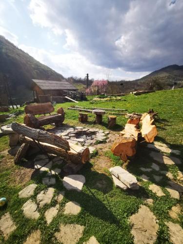 Tihna din Ardeu in Mada