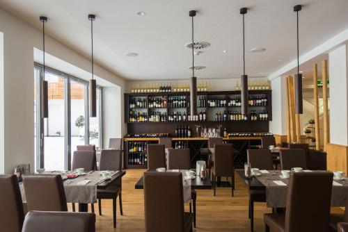Restoran, Hotel dasMEI in Mutters