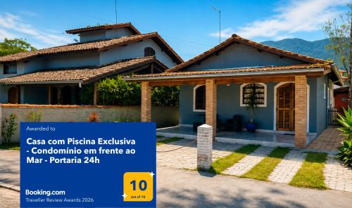 Casa com Piscina Exclusiva - Condomínio em frente ao Mar - Portaria 24h, Caraguatatuba
