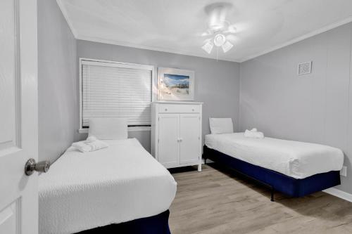 Walking distance to the beach Ocean Forest Villas - image 42