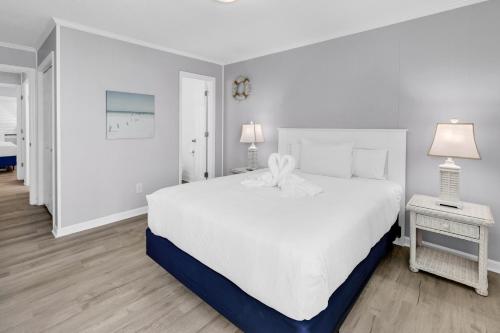 Walking distance to the beach Ocean Forest Villas - image 36