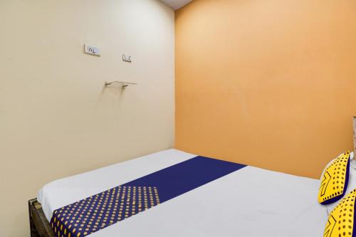 SPOT ON Hotel Sai Ashirwad Residency - Peeramcheru