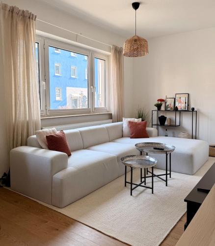 Design Apartment close to Main & Center