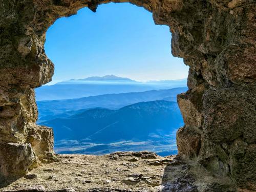 Evasion En Pays Cathare - Languedoc-Roussillon