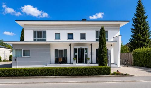 Hotel Garni Max Zwo - Dingolfing