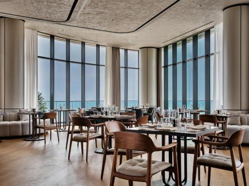 Ресторан, Crowne Plaza Durres By IHG in Дуррес