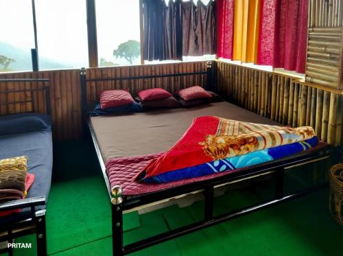 Suvarna homestay in Gorubathan