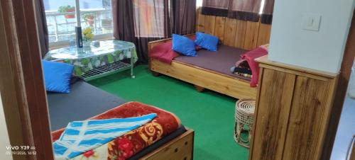 Suvarna homestay in Gorubathan