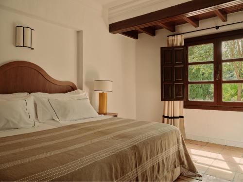 2 bedrooms, 3 beds