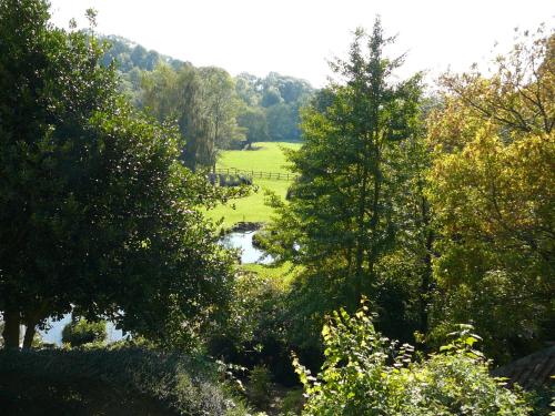 Tucking Mill View- Self Catering - image 4