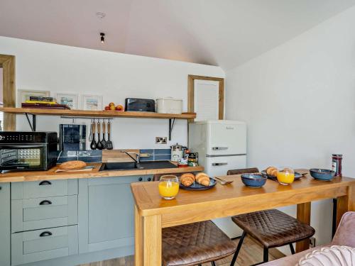 Facilities, 1 Bed in Whitby oc-96247 in Newholm