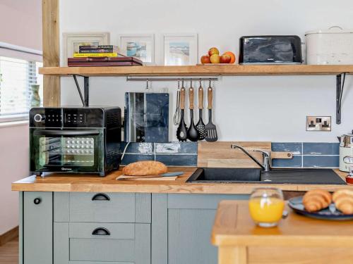 Facilities, 1 Bed in Whitby oc-96247 in Newholm