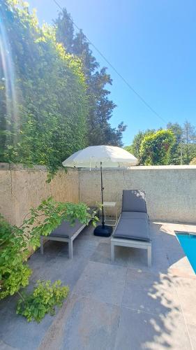 Appartement de charme 4 p dans résidence avec piscine avec piscine 5 mn Amboise - RESTRIE AMBOISE (Appartement de charme 4 p dans residence avec piscine avec piscine 5 mn Amboise - RESTRIE AMBOISE) in Poce Sur Cisse