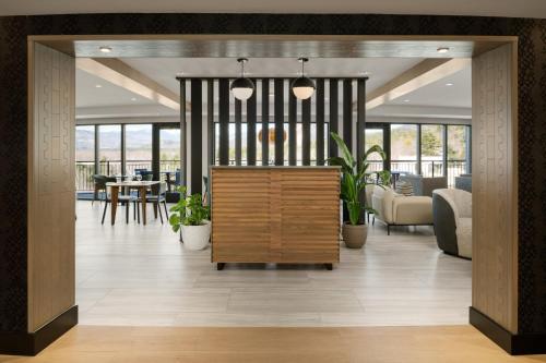 Restaurant, Hotel Indigo North Conway by IHG in North Conway (NH)
