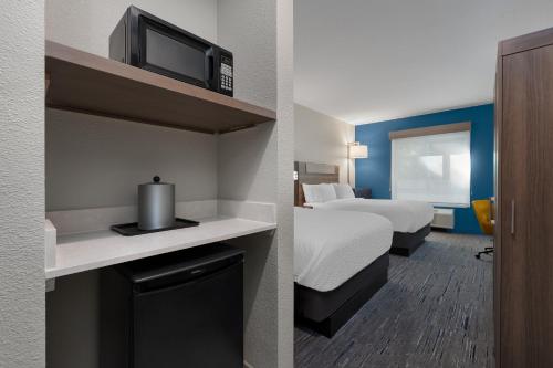 Holiday Inn Express & Suites Alexandria by IHG – Alexandria, LA