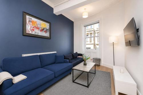 Brighton Sleeps 13 Beach Walk & Hove Centre – khách sạn tại Bo Songbo Bien