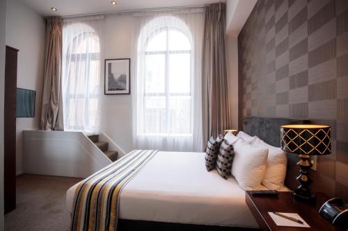 room detail thumbnail 0