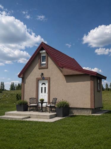 The Meadow cabin