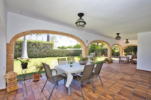 059 Villa Jupiter - image 2
