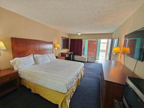Travelodge by Wyndham Richmond Kentucky in Richmond
