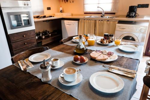 Konyha, Apartamentos Rurales Els Masos d'en Coll in Fontanillas