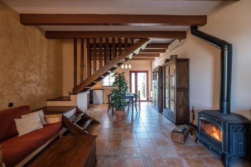 Konyha, Apartamentos Rurales Els Masos d'en Coll in Fontanillas