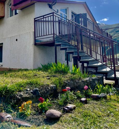 Guest house chavchavadze N23 in Καζμπέγκι