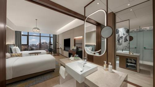 room detail thumbnail 0