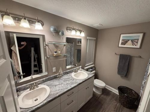 Cozy retreat near NAS Whitingfield in Milton