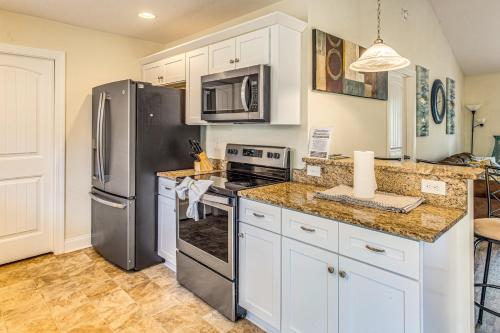 6 Mi to Dtwn Conway! Quiet Family Getaway w/ Patio in Conway (SC)