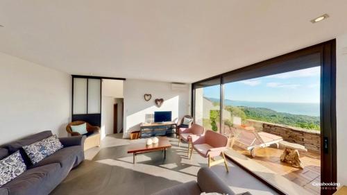 Oprema, Casa-Gaou-Benat : Villa en bord de mer avec vues in Cap Benat