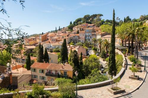 Oprema, Casa-Gaou-Benat : Villa en bord de mer avec vues in Cap Benat