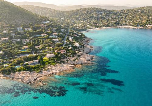 Oprema, Casa-Gaou-Benat : Villa en bord de mer avec vues in Cap Benat