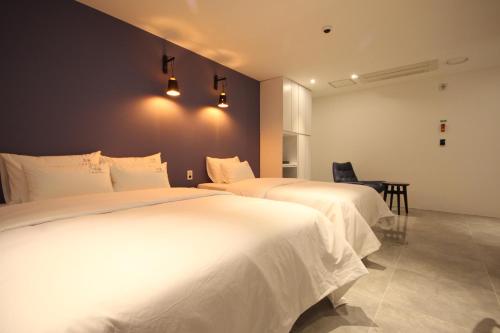 SOYU Hotel Room Type - Luxury Triple or Quadruple Room