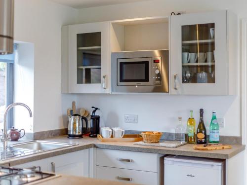 Iekārtas, 3 Bed in Ratlinghope oc-79238 in Wentnor