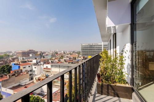 Modern Lofts in Tabacalera by Wynwood House