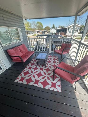 Iekārtas, Hangout at Sherkston Shores Resort by Lake Erie Beaches in Kristalbīča (ON)