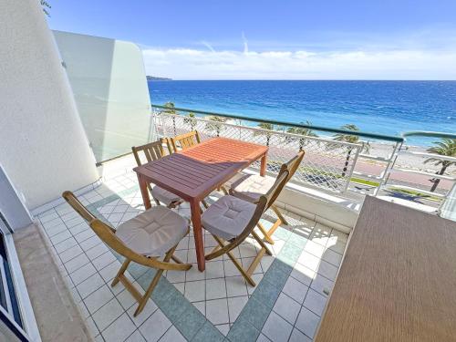 Seaside Escape with Terrace - Nice