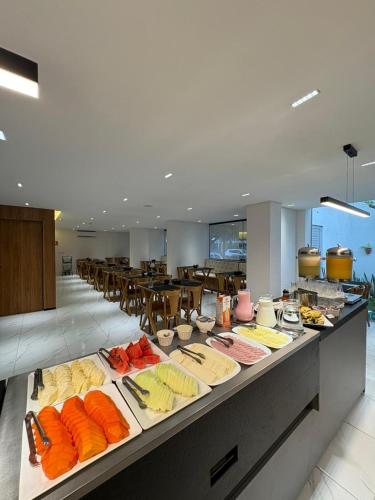 餐飲選擇, 海島大亨亞酒店 (Tropico Praia Hotel) in 龐塔維爾德
