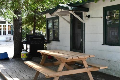 Private Beach Access - Cottage 9 in Sauble Beach (ON)