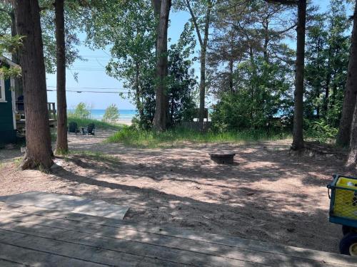 Private Beach Access - Cottage 9 in Sauble Beach (ON)