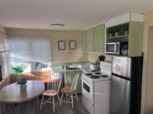 Private Beach Access - Cottage 9 in Sauble Beach (ON)