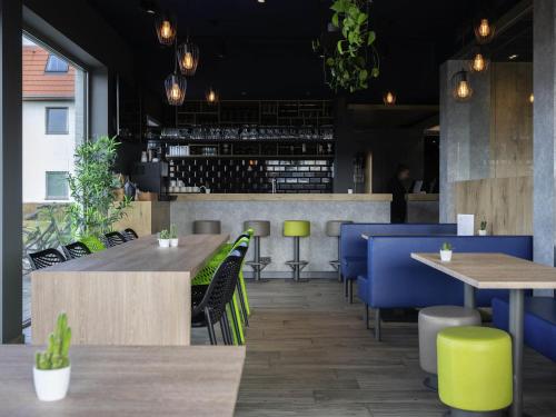 Паб/Коктейль-бар, ibis budget Oostende airport in Остенде