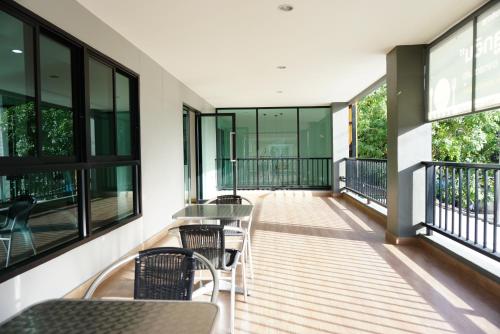 Facilities, In Clover Apartment Bangsaen in Chonburi