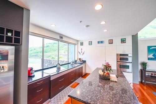 Kitchen, Executive Balinese Vacation Home in Hawaii Kai in Hawaii Kai