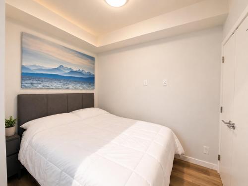 Cozy Sidney Condo 1BR Near Victoria Airport in Sidney (BC)