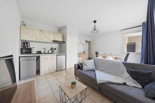 Appartement avec grande terrasse Emplacement central, calme et recherché à Montpellier – khách sạn tại Aiguerelles
