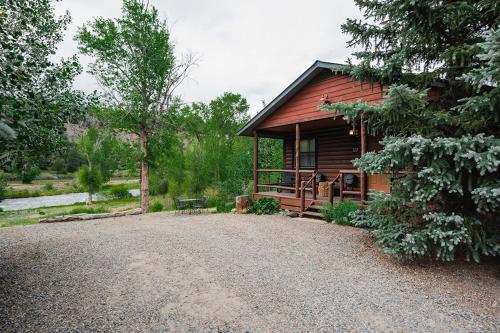Fireside Cabins in Pagosa Springs, USA