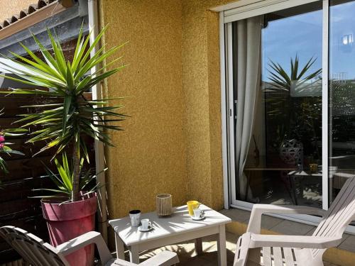 Pavillon T3 climatisé avec terrasse et parking privé à Canet-en-Roussillon - FR-1-696-91