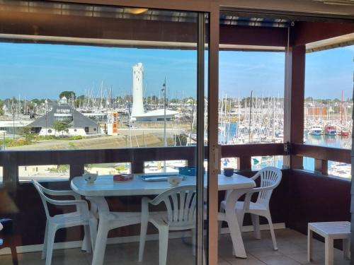 Appartement T2, 4 personnes à Arzon avec piscine collective - FR-1-775-8